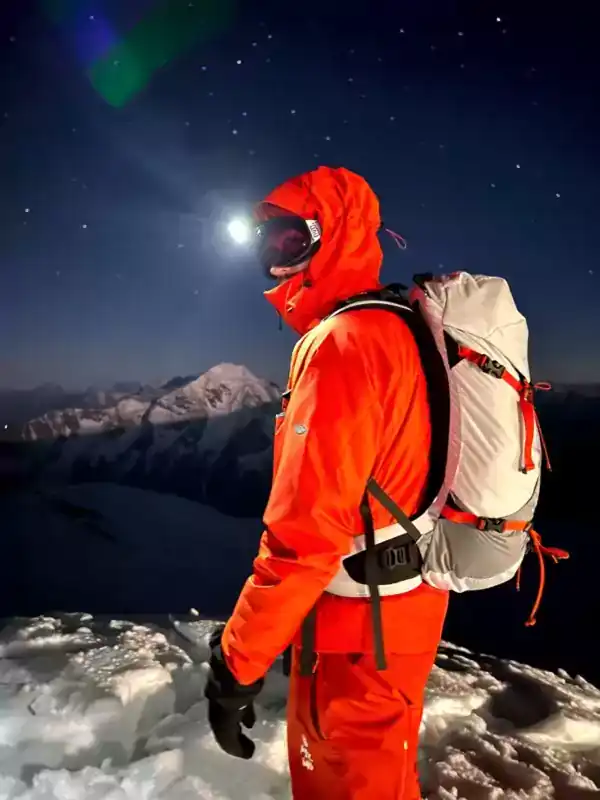 Loading the media file...