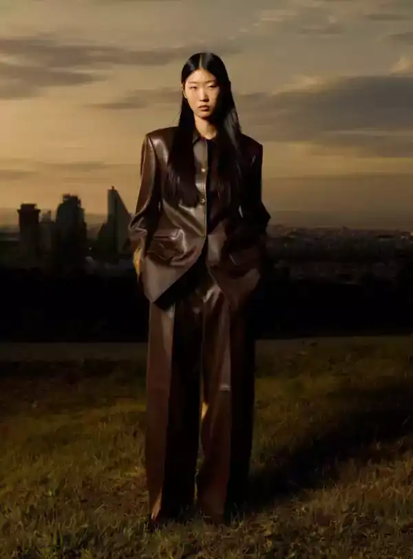 Loading the media file...