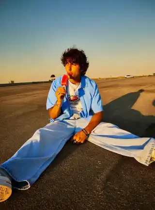 Loading the media file...