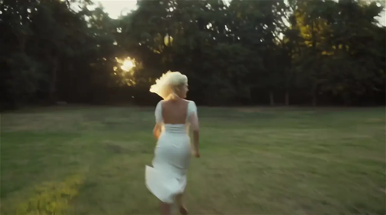 Loading the media file...